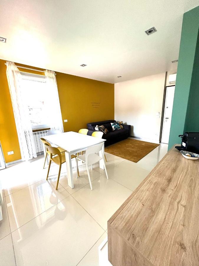 Appartamento Chloe Сирмионе Экстерьер фото